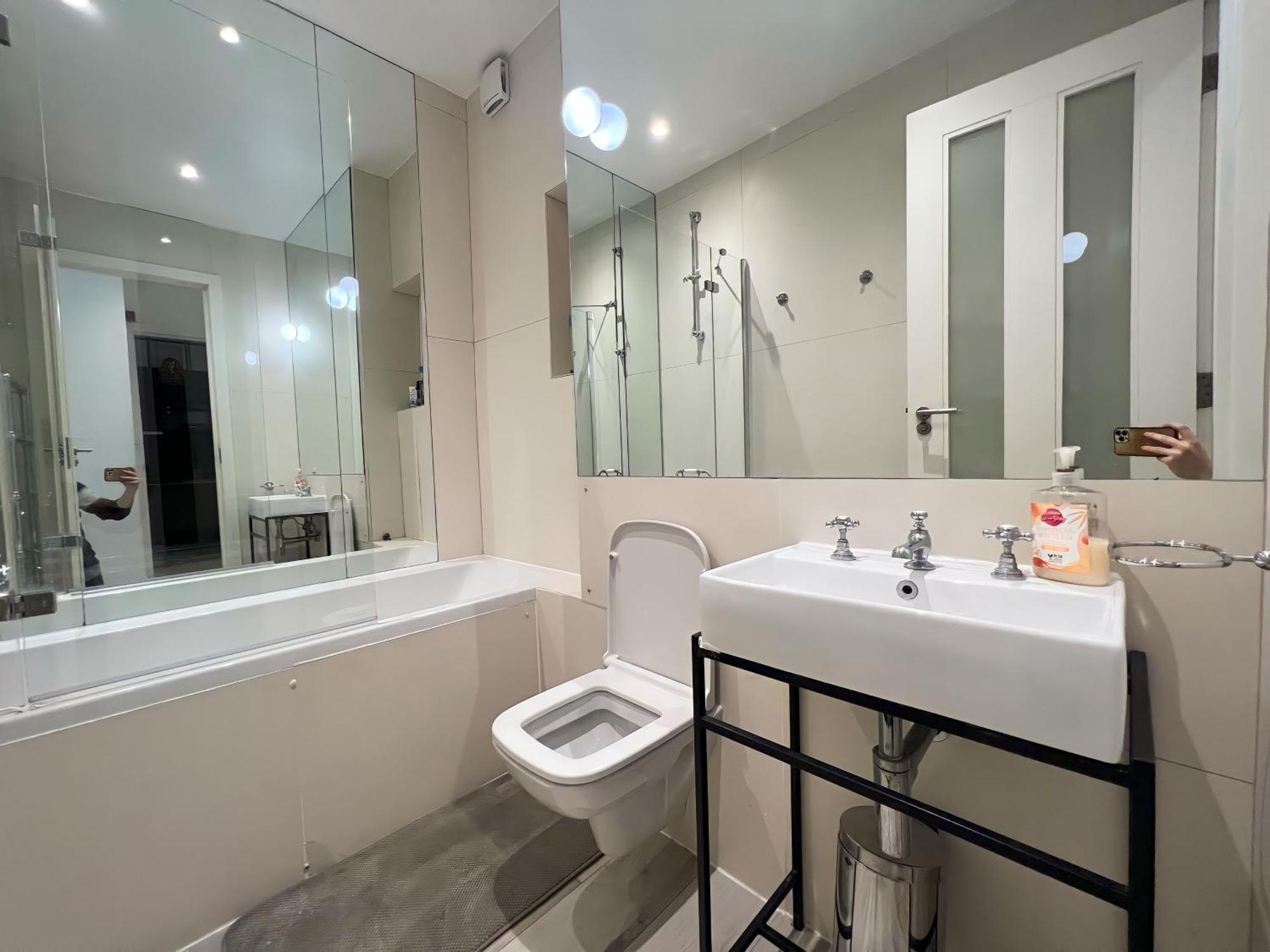 Kensington Apartments Лондон Екстер'єр фото